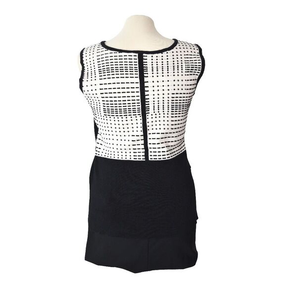 Nic + Zoe Black White Textured Knit Tank Top Size M Minimalist Mod - Picture 4 of 8